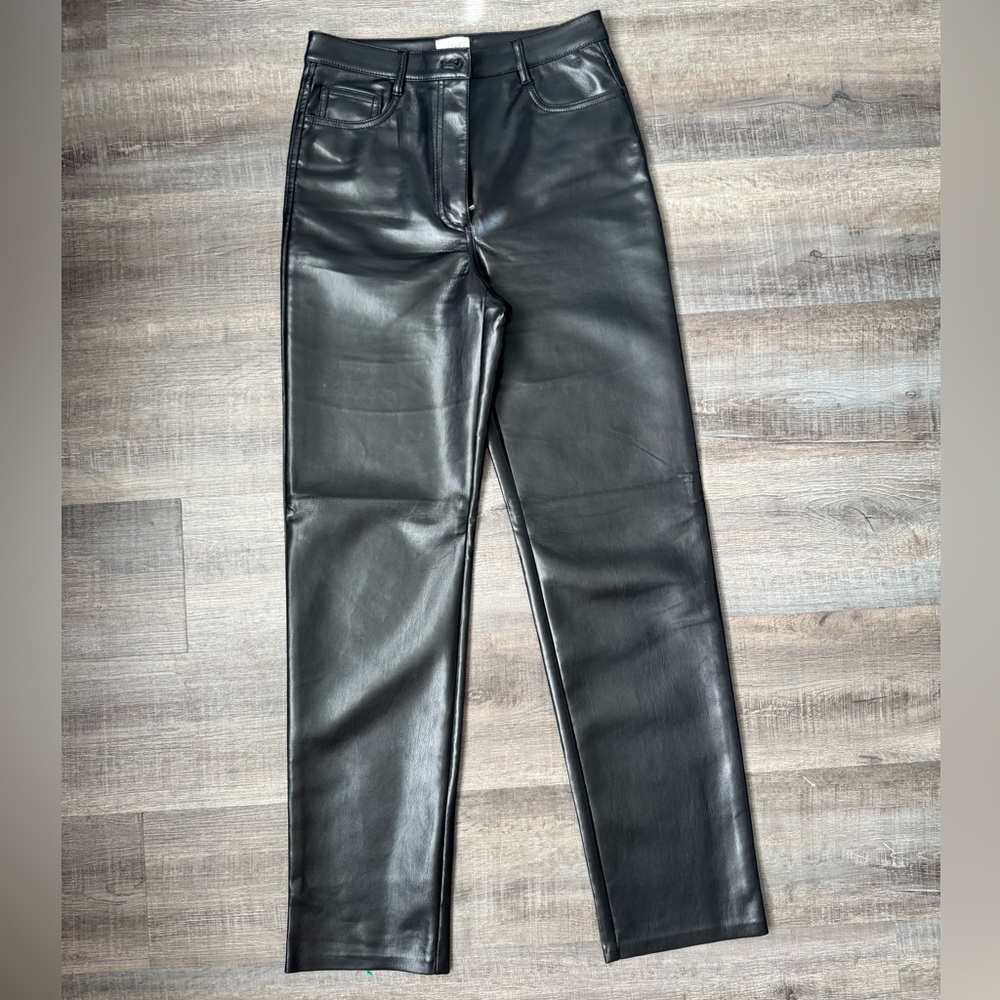 WILFRED | MELINA PANT